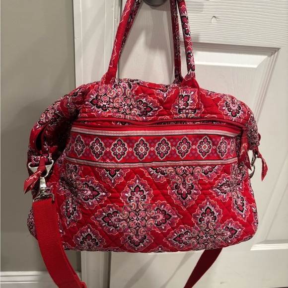 Vera Bradley Red Patterned Travel Bag - Picture 2 of 8